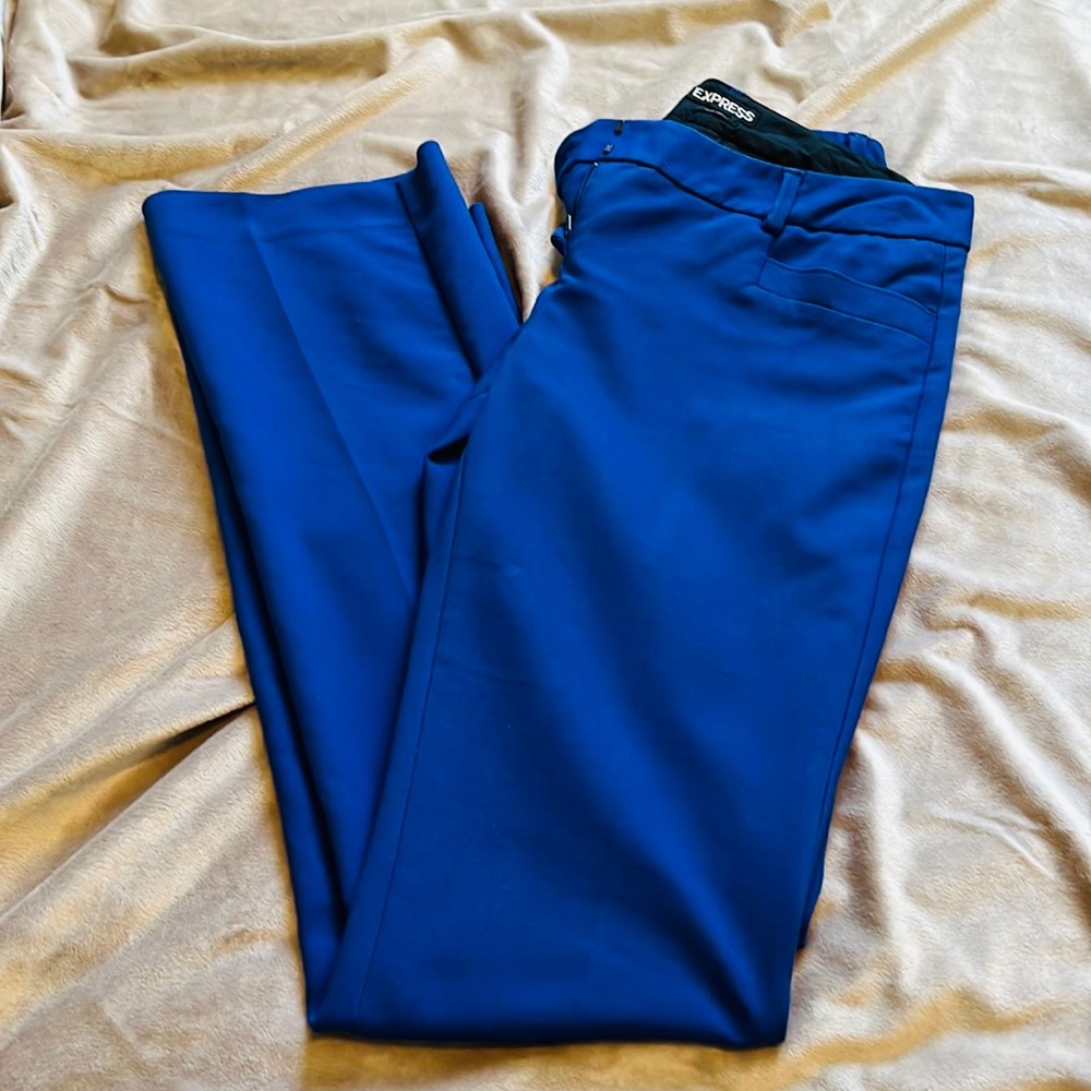 Express 0R Blue dress pants. Amazing spring color!